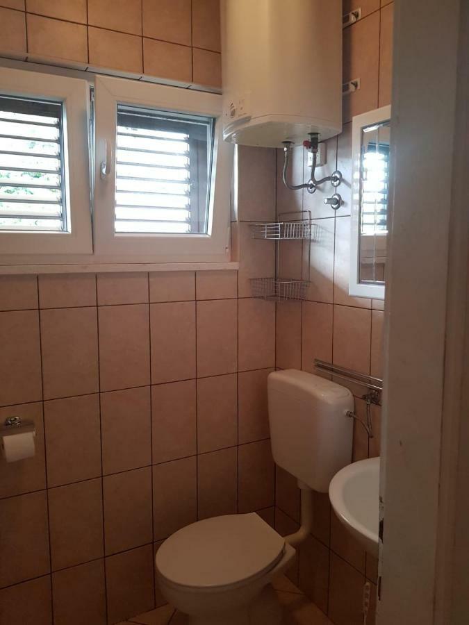 Apartman Nino Donji Okrug  ภายนอก รูปภาพ